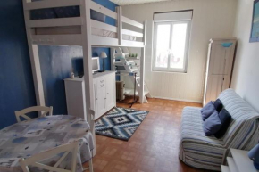 BRIGHT 24 m near THE BEACH of Le Touquet
